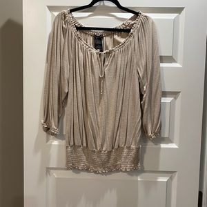 Women’s “Grace Elements” blouse- great condition